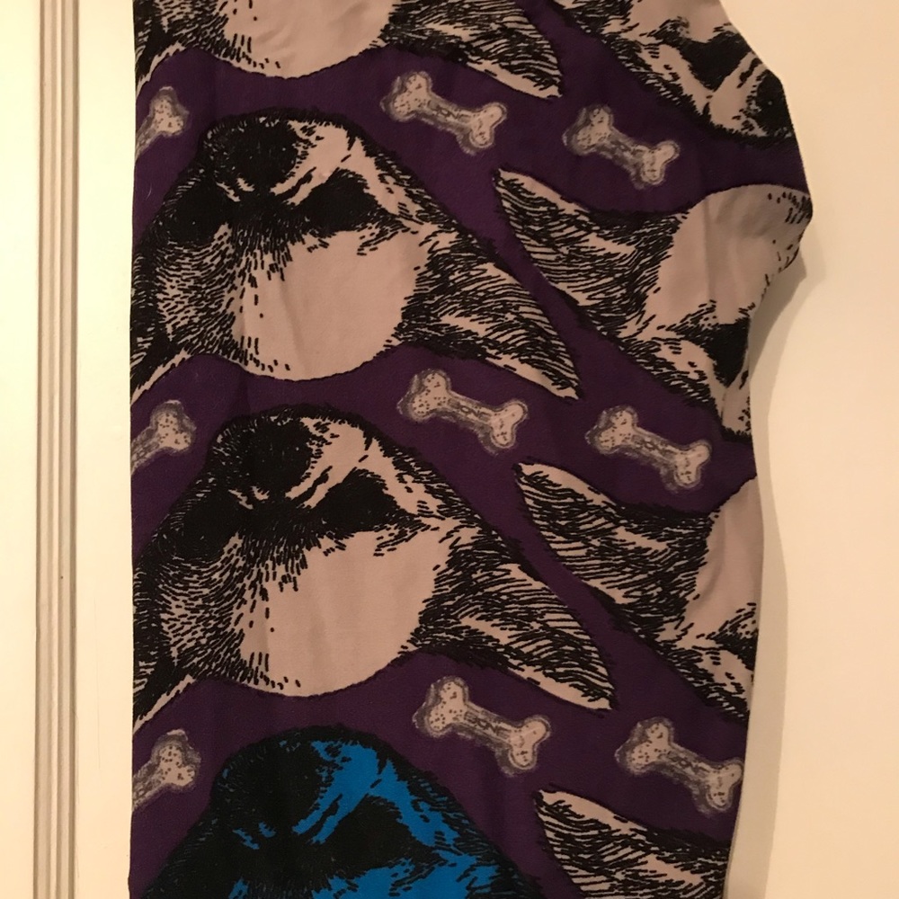 TC LuLaRoe Chihuahua Leggings